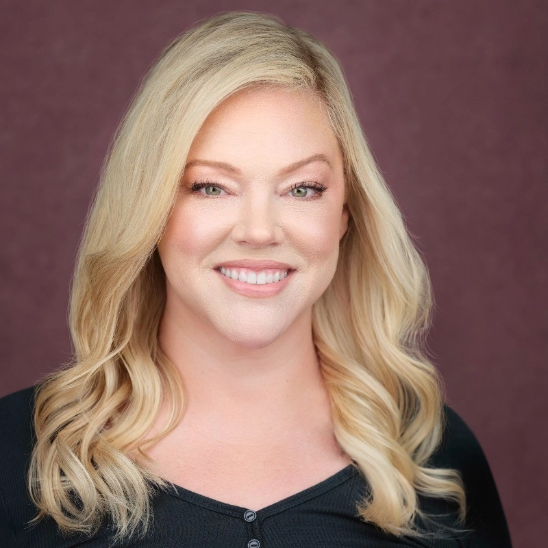 Melissa Taylorjavascript:void(0);